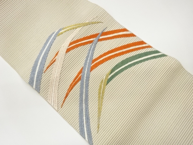 絽綴れ絽刺し葉模様名古屋帯